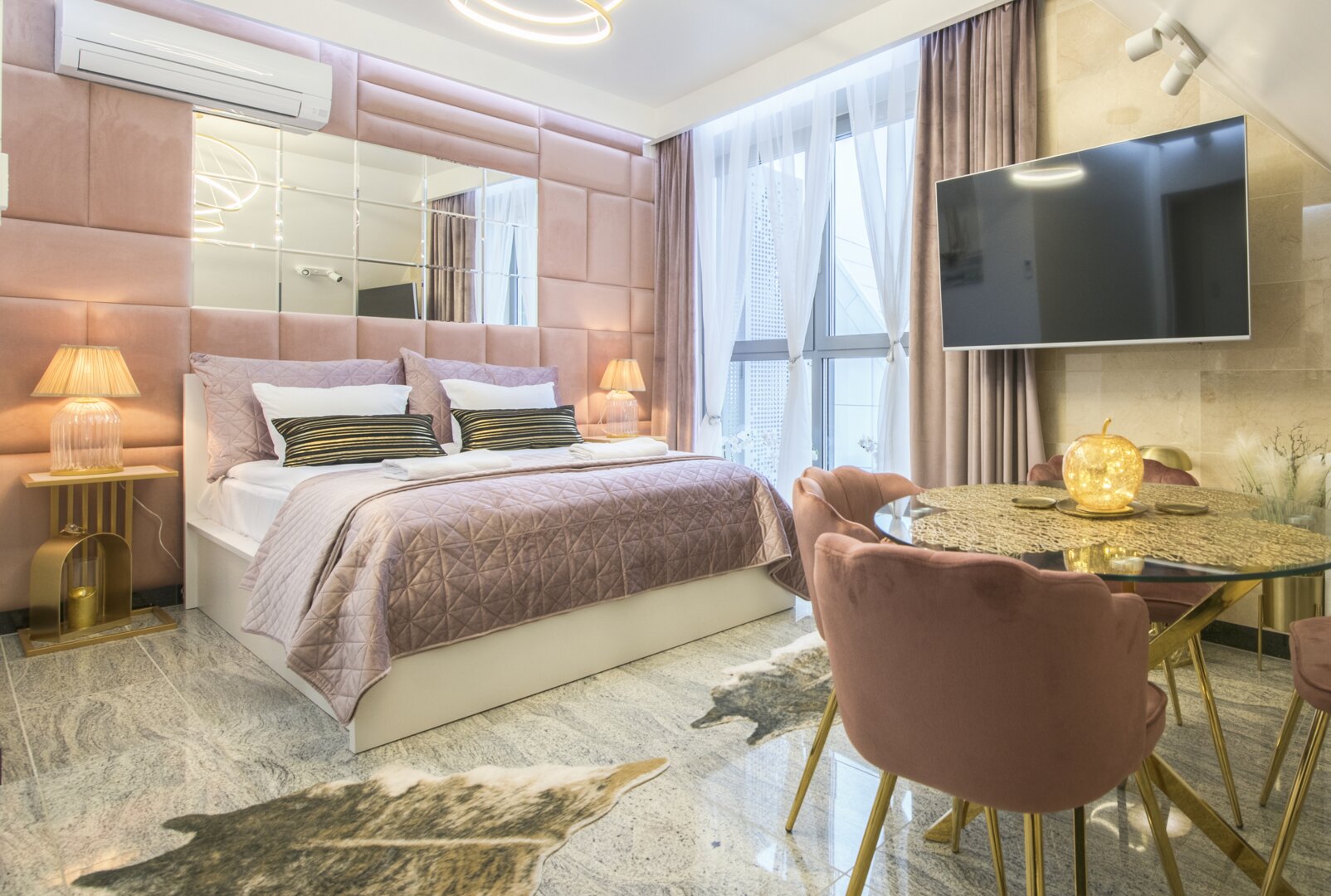 PREMIUM Apartment HAPPINESS on the Motlawa River